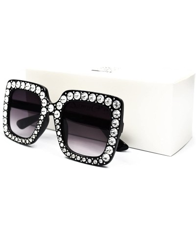 Cat Eye Elton Square Diamond Rhinestone Sunglasses Novelty Oversized Celebrity Shades - Black Frame/Black Gradient Lens - CS1...