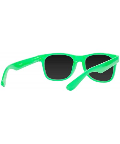 Square Horn-Rimmed Tint Sunglasses - Green - CP12NUMW1BT $10.77