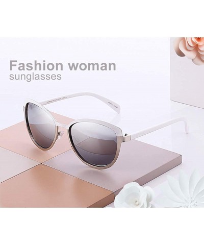 Round Fashion Sunglasses with Case for Women Classic Round Frame Eyewear UV 400 Protection - Gray - CL18TI95C8Q $45.68