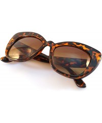 Cat Eye Women's Retro Oversize Cat-Eye Sunglasses A015 - Black/ Purple Gradient - CO184A0GT59 $9.38