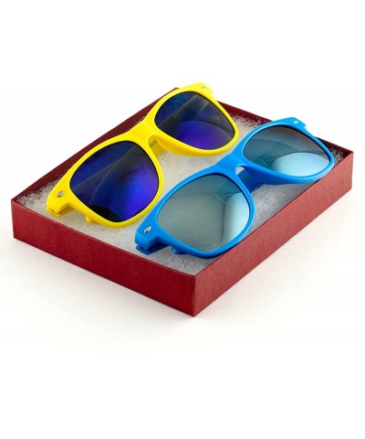 Wayfarer Vintage Retro Classic Lens Trendy Retro Classic Style Sunglasses - Yellow/Blue - CA11LBS20CD $8.10