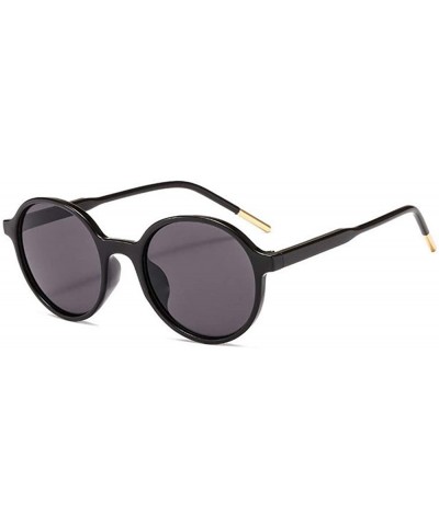 Round Women Fashion Eyewear Round Beach Sunglasses with Case UV400 Protection - Glossy Black Frame/Grey Lens - CV18WLMGAD8 $1...