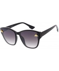 Square Retro Fashion Horn Tip Sophisticate Bee-Emblem Sunglasses H32 - Black - CE19203YR4A $12.70