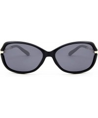 Oversized Women's Fashion Classic Polarized Anti-glare UV Protection Driving Sunglasses - Black Frame Gray Lens - CH18SDWTXLG...