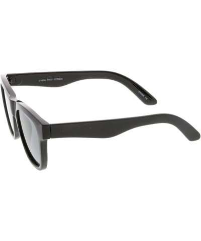 Square Classic Thick Arms Square Flat Lens Horn Rimmed Sunglasses 52mm - Shiny Black / Smoke - CQ182GHUW7W $17.69