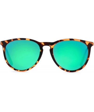 Round Polarized Sunglasses for Women - Vintage Retro Round Sun Glasses with UV400 Protection - CV198CT45TU $29.12