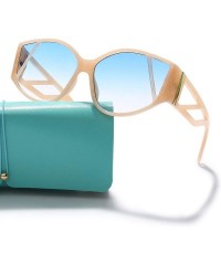 Square Cat Eye Oversized Sunglasses for Women Fashion Flat Top Plastic Frame Gradient Lens Shades Trendy Glasses - CS198QYRRG...