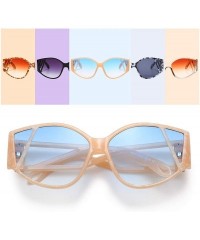 Square Cat Eye Oversized Sunglasses for Women Fashion Flat Top Plastic Frame Gradient Lens Shades Trendy Glasses - CS198QYRRG...